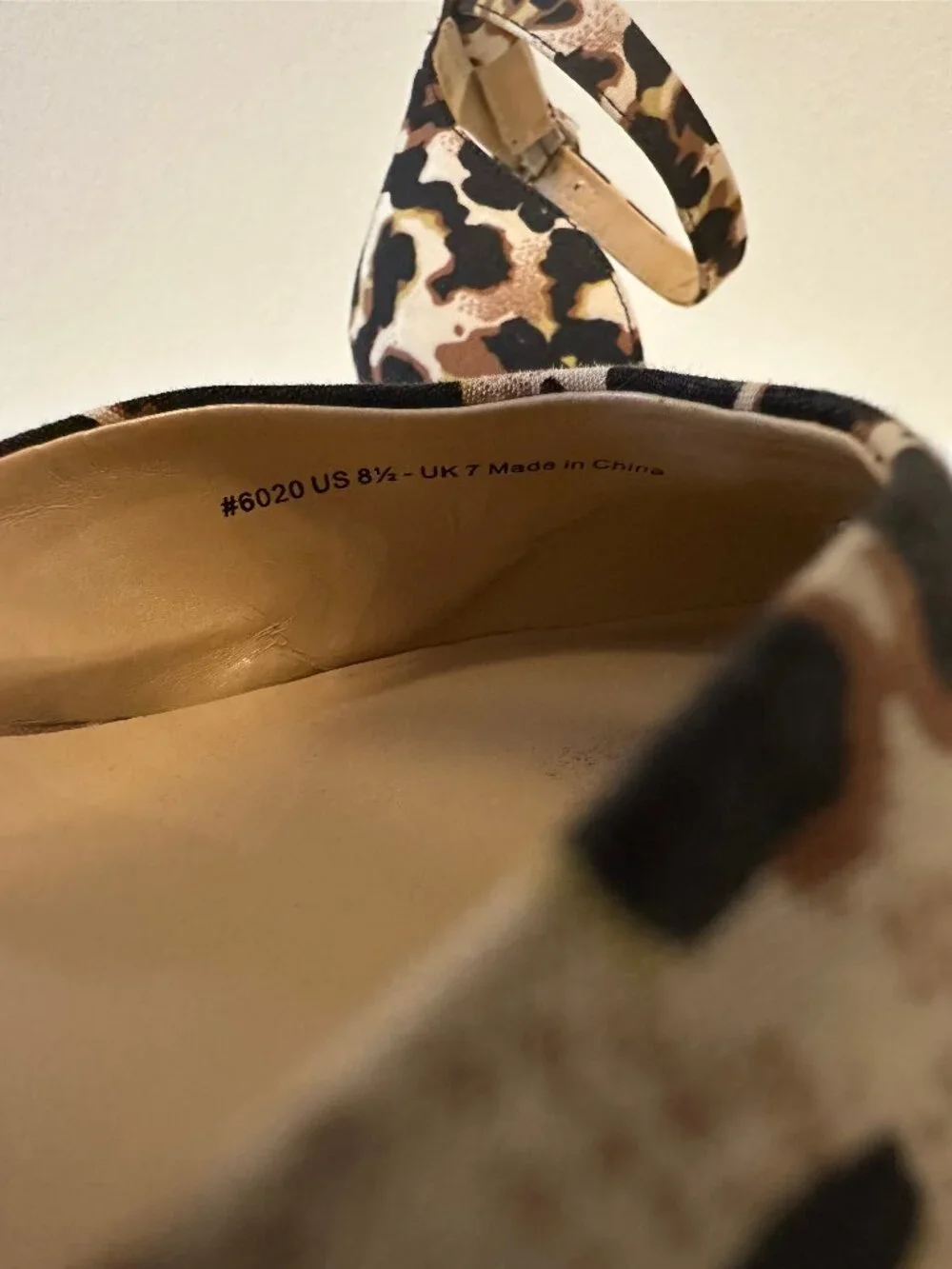 Cabi Women's Leopard Print Ankle Strap Block Heel Pumps Size 8.5 #6020